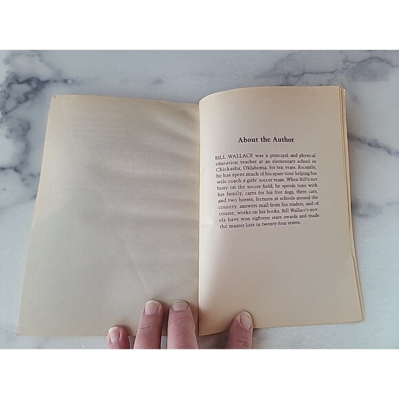 Upchuck and the Rotten Willy by Bill Wallace (1998, Trade Paperback) - Picture 7 of 10